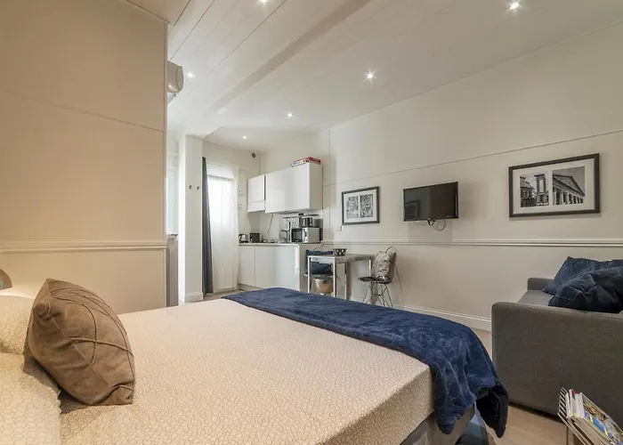 Apartment Guesthost - Scala Santa & Laterano Open Space