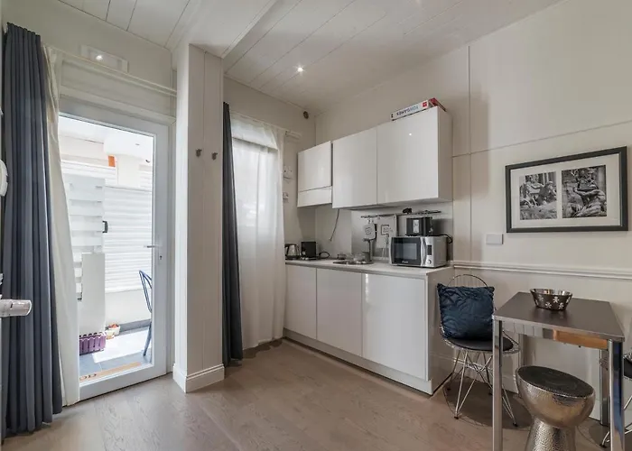 Apartment Guesthost - Scala Santa & Laterano Open Space Rom