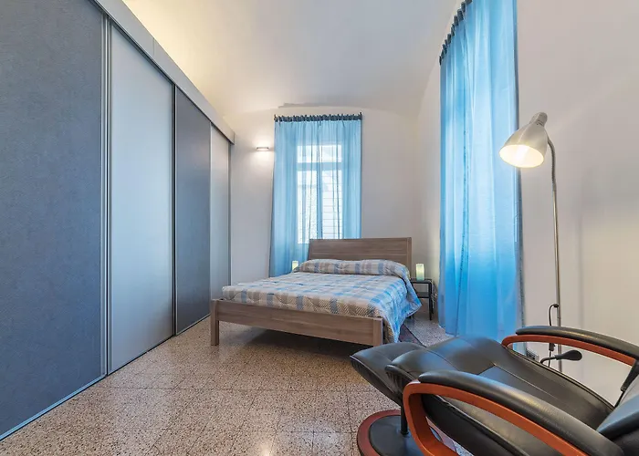 Guesthost - Scala Santa & Laterano Open Space Apartment *