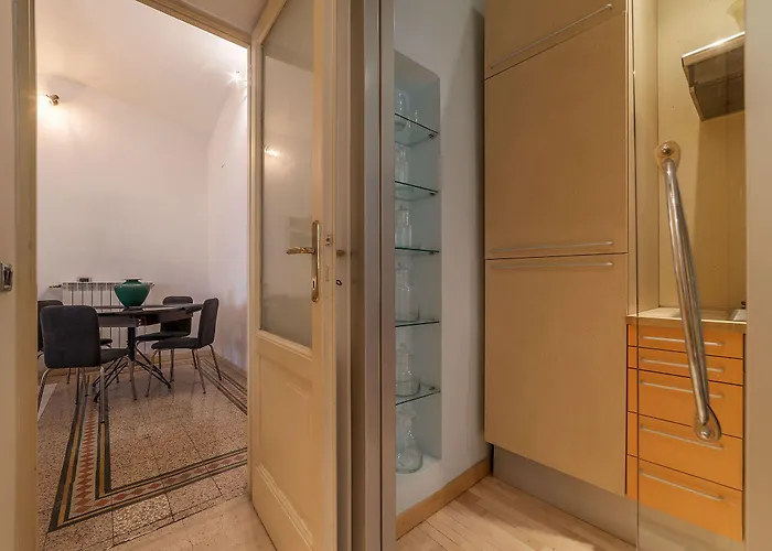 Guesthost - Scala Santa & Laterano Open Space Apartment Rom