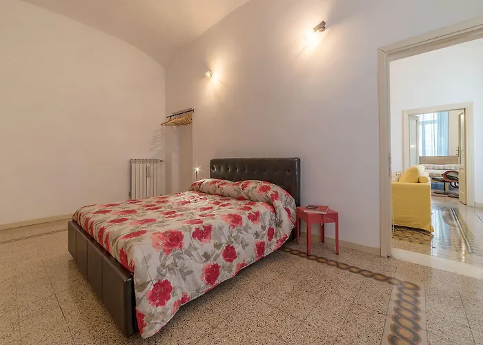 Guesthost - Scala Santa & Laterano Open Space Apartment *